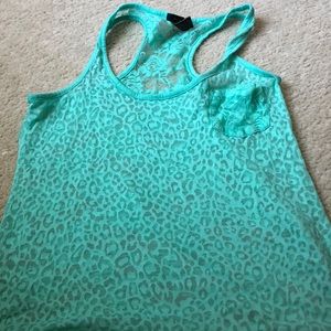 Super cut tank top